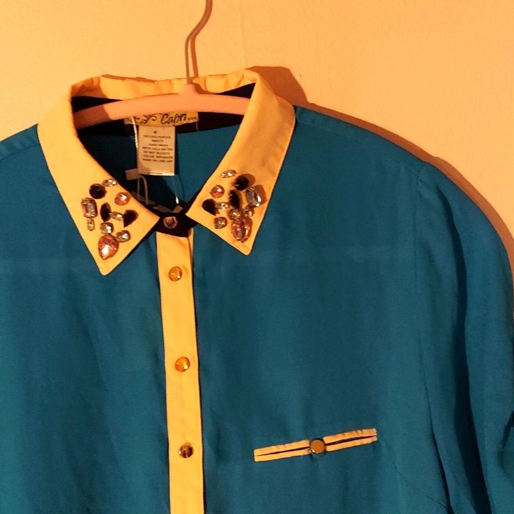 CAPRI NWT BLUE